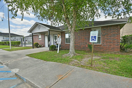 Camellia Trace-3-Office-1417-1200w